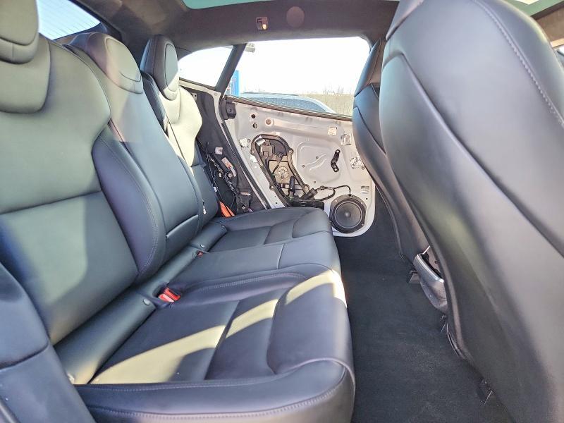 2022 Tesla Model s