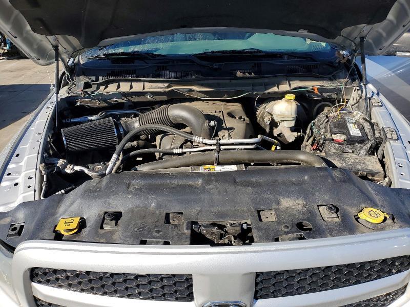 2015 Dodge RAM 1500 SLT