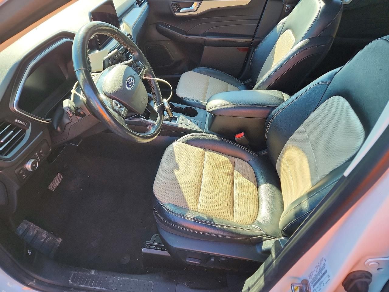 2021 Ford Escape Titanium