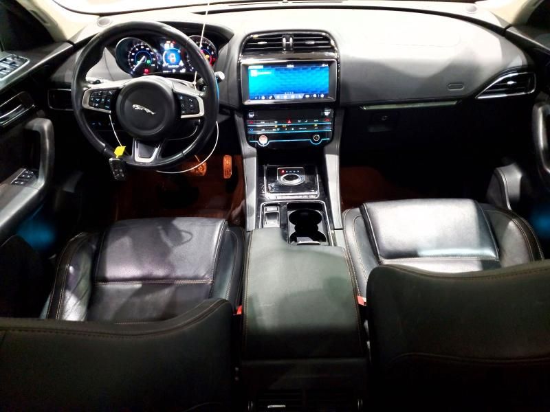 2020 Jaguar F-pace Prestige