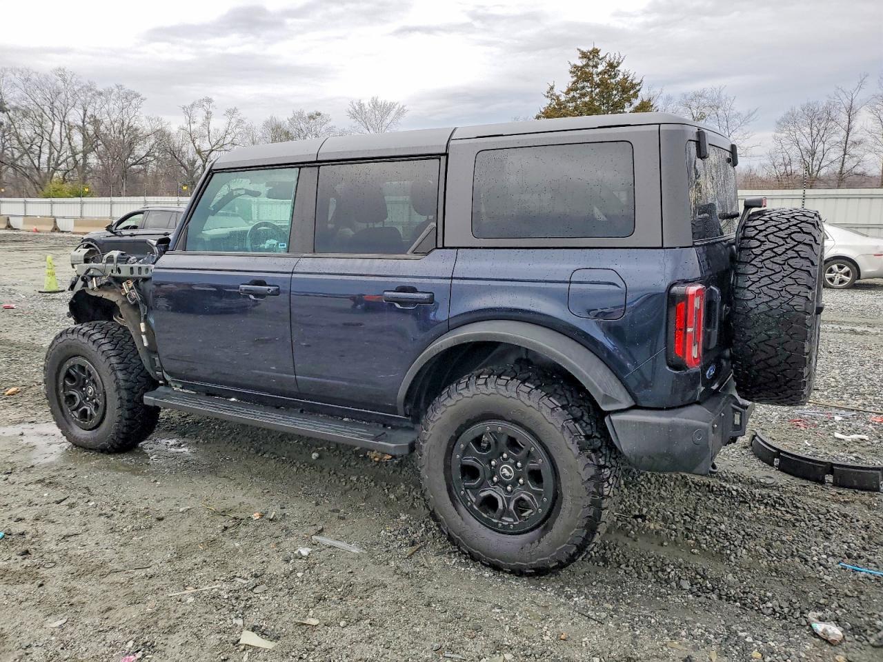 2021 Ford Bronco Base