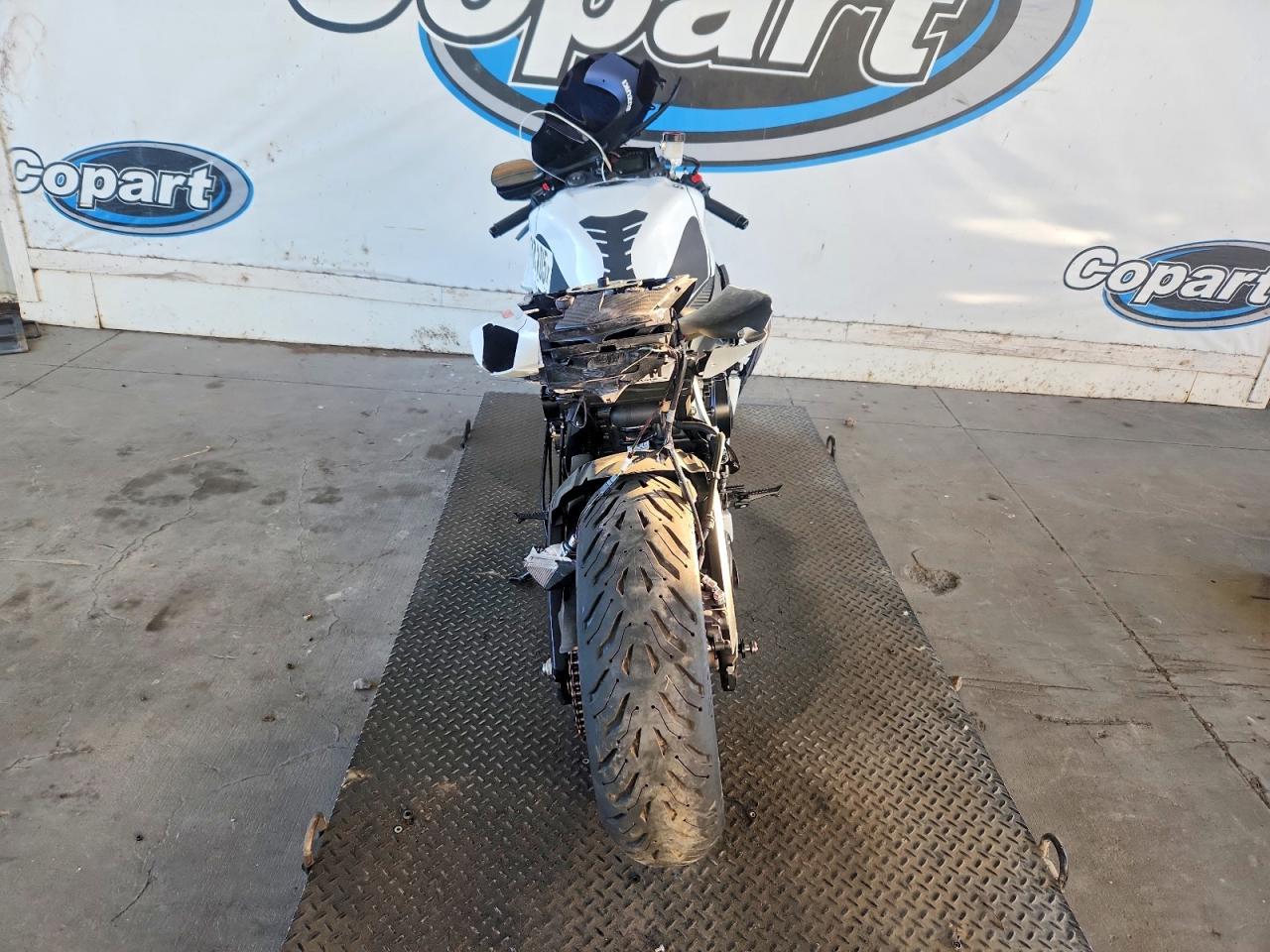 2025 Suzuki GSX-R750