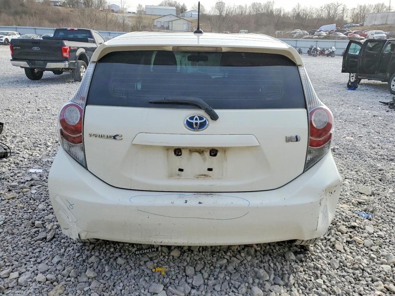 2013 Toyota Prius c
