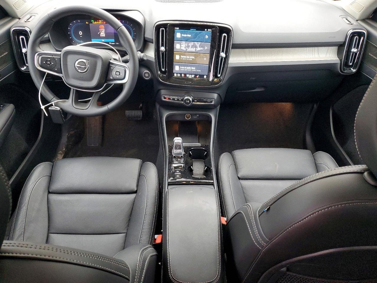 2025 Volvo Xc40 Plus