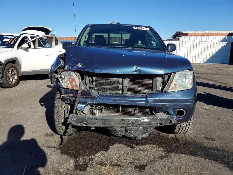 2015 Nissan Frontier s