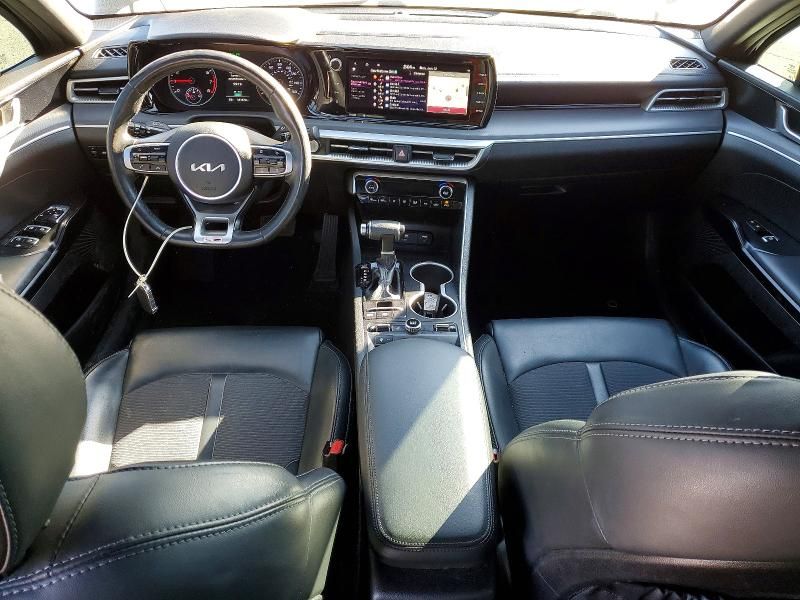 2022 KIA K5 gt Line