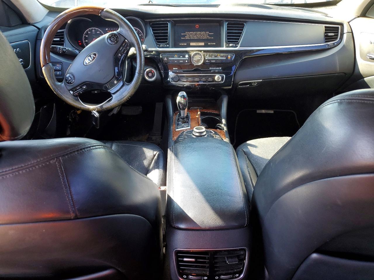 2015 KIA K900