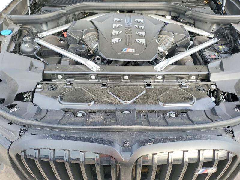2026 BMW X7 M60i