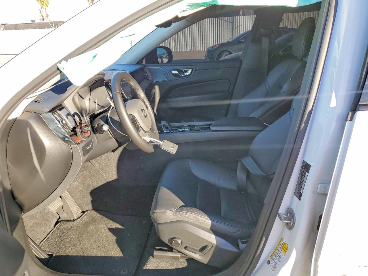 2024 Volvo Xc60 Plus