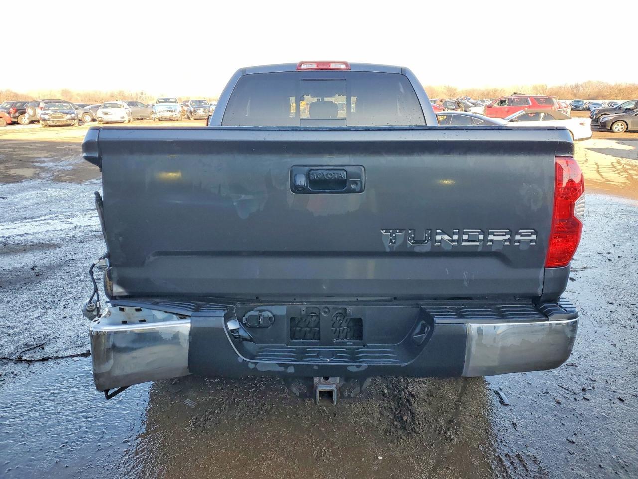 2014 Toyota Tundra SR5