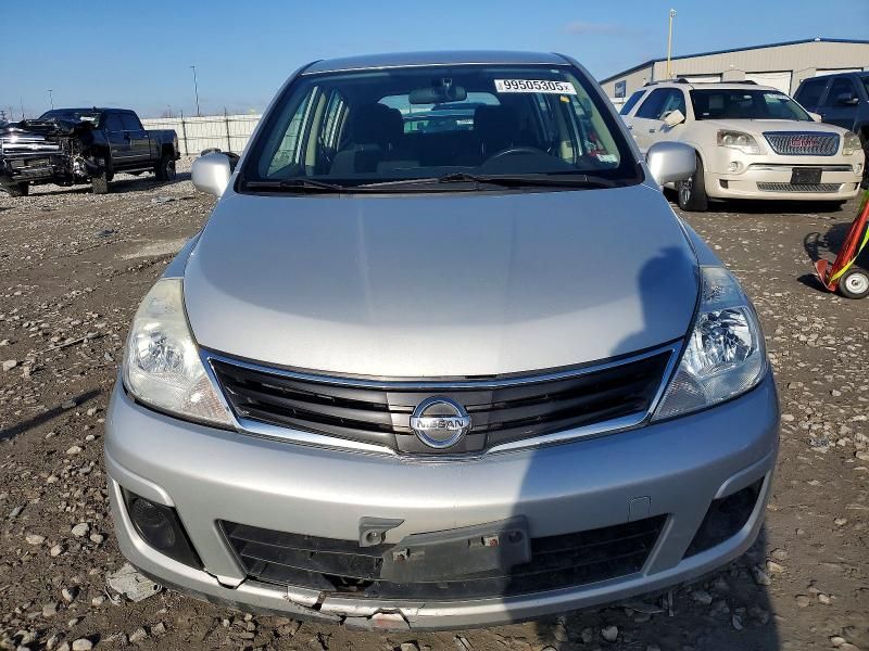 2012 Nissan Versa s