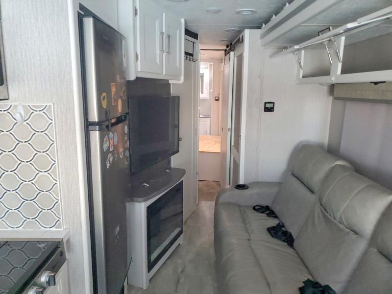 2021 Ford 2021 Coachmen Encore Recreational Vehicle