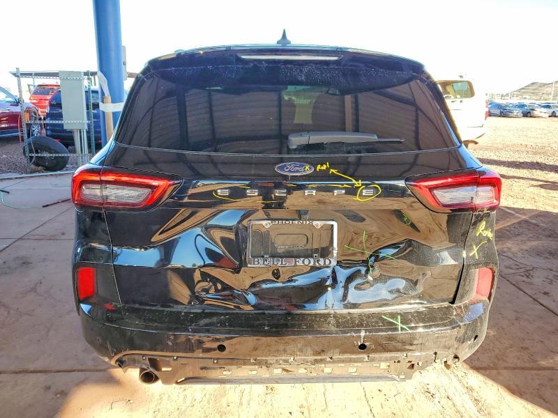 2023 Ford Escape st Line