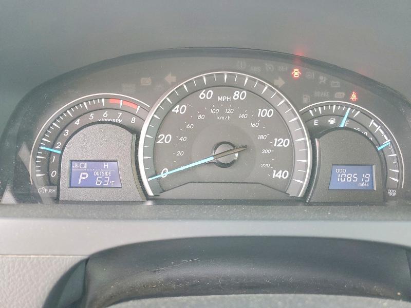 2012 Toyota Camry le