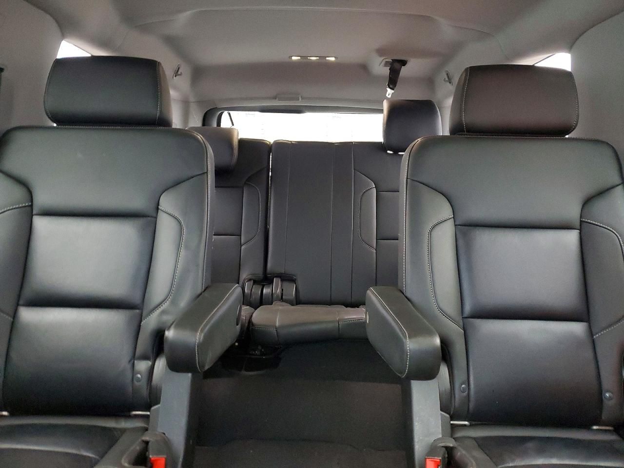 2019 Chevrolet Suburban K1500 lt