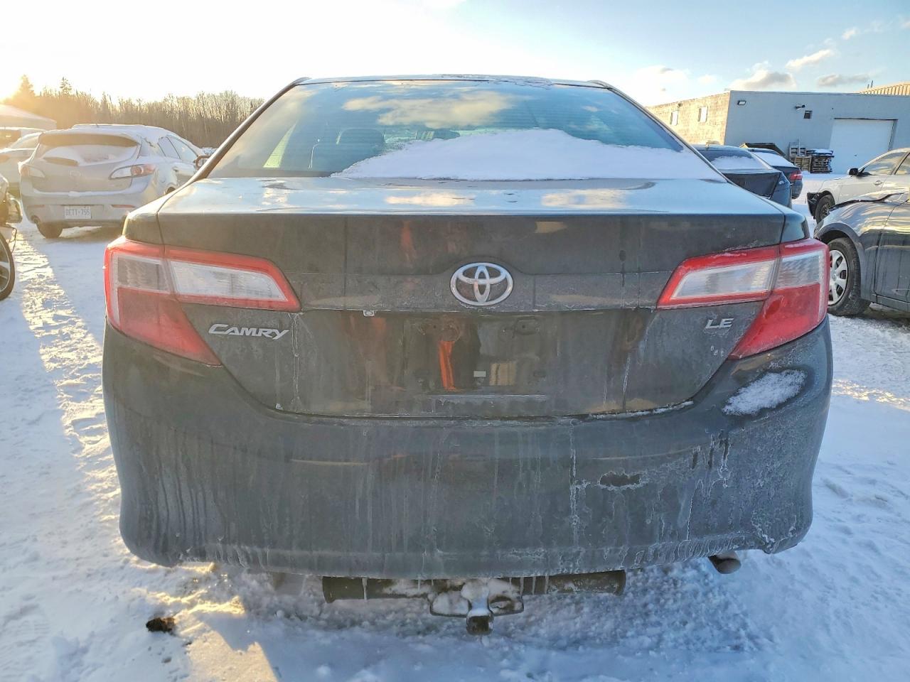 2014 Toyota Camry l
