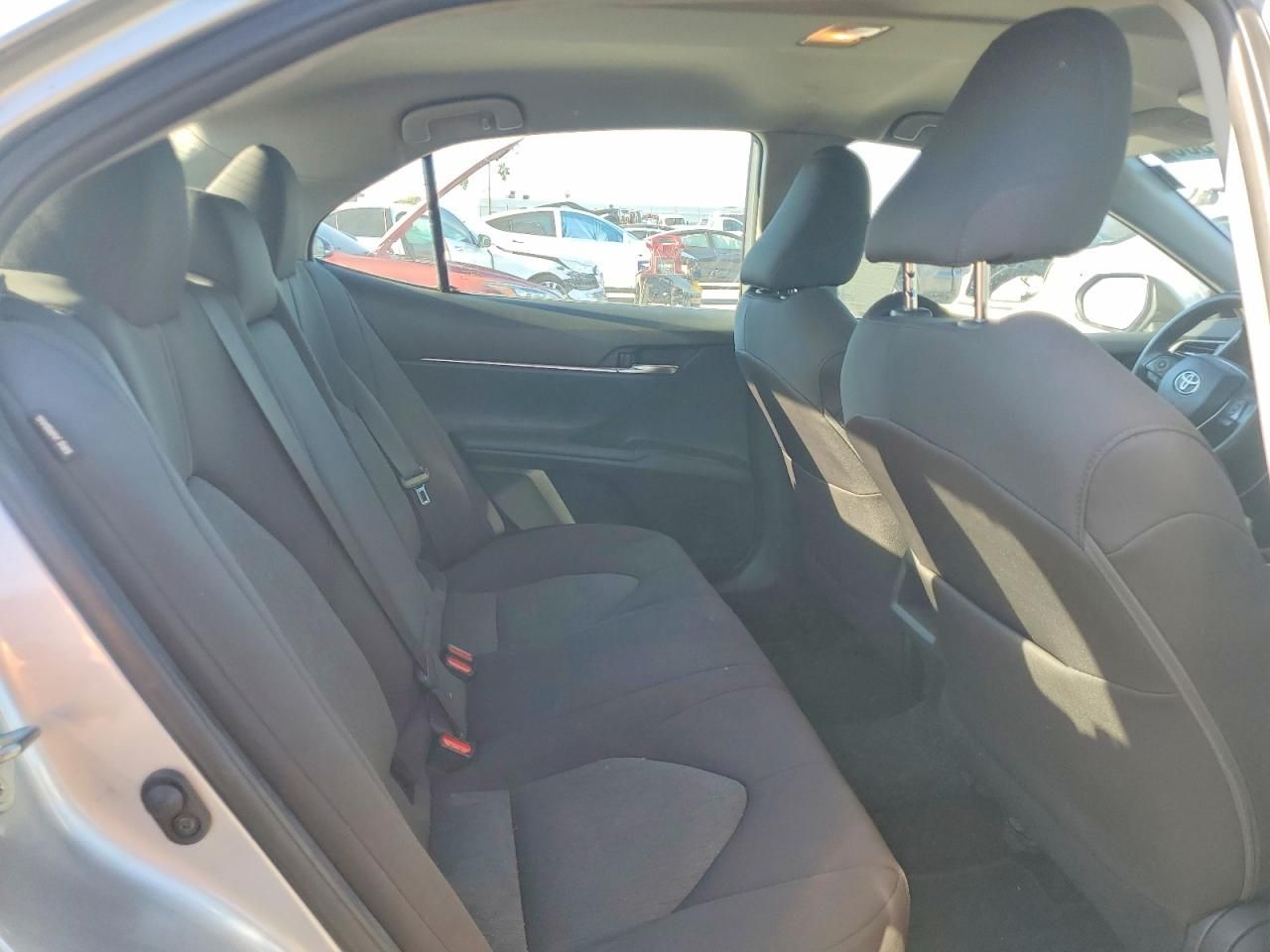 2020 Toyota Camry le