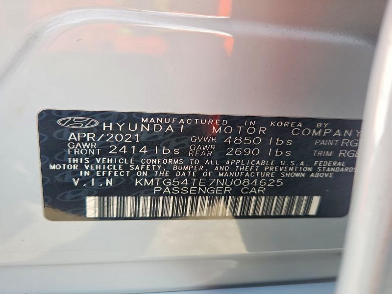 2022 Genesis G70 Base