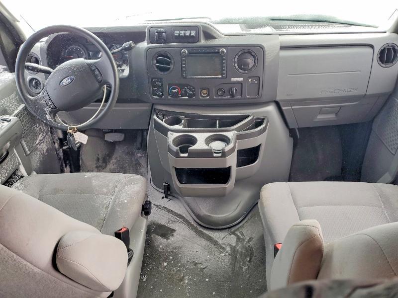 2012 Ford Econoline E350 Super Duty Wagon