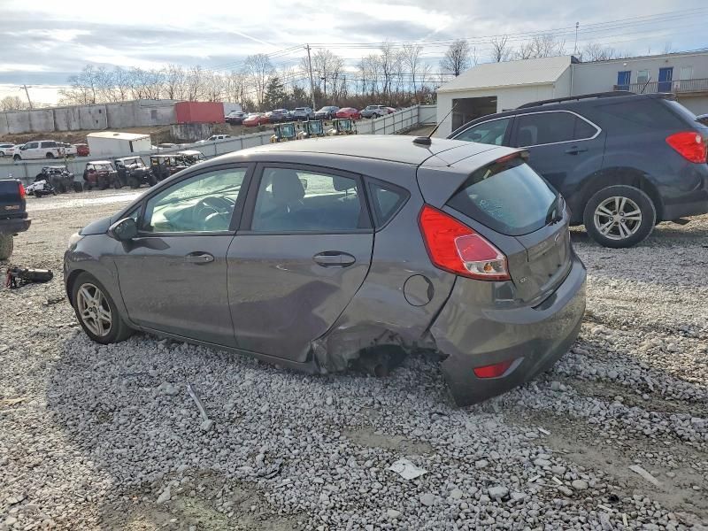 2017 Ford Fiesta se