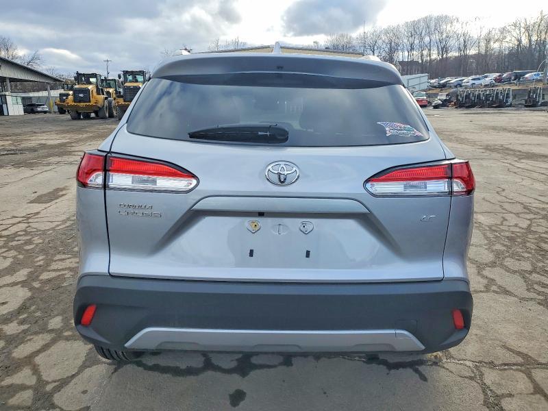 2024 Toyota Corolla Cross le