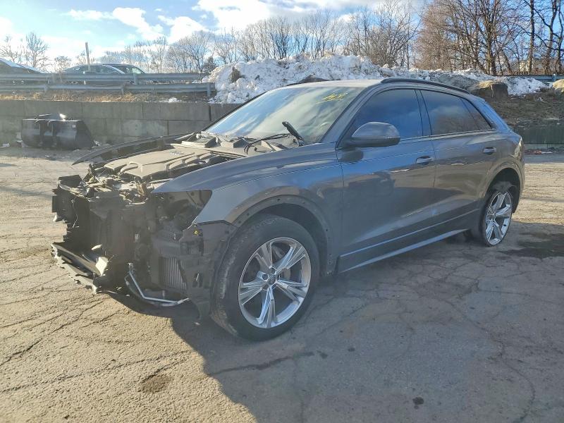 2019 Audi Q8 Premium Plus