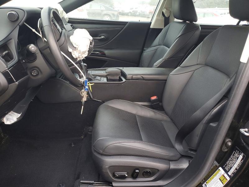 2022 Lexus Es 300h Base