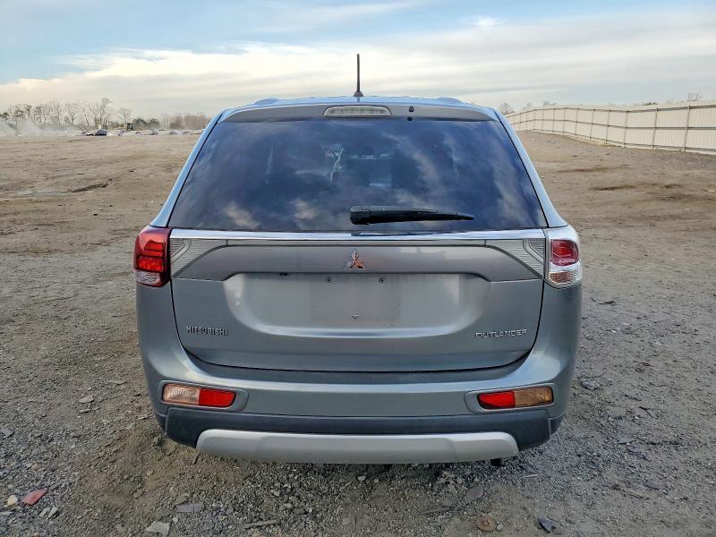 2015 Mitsubishi Outlander se