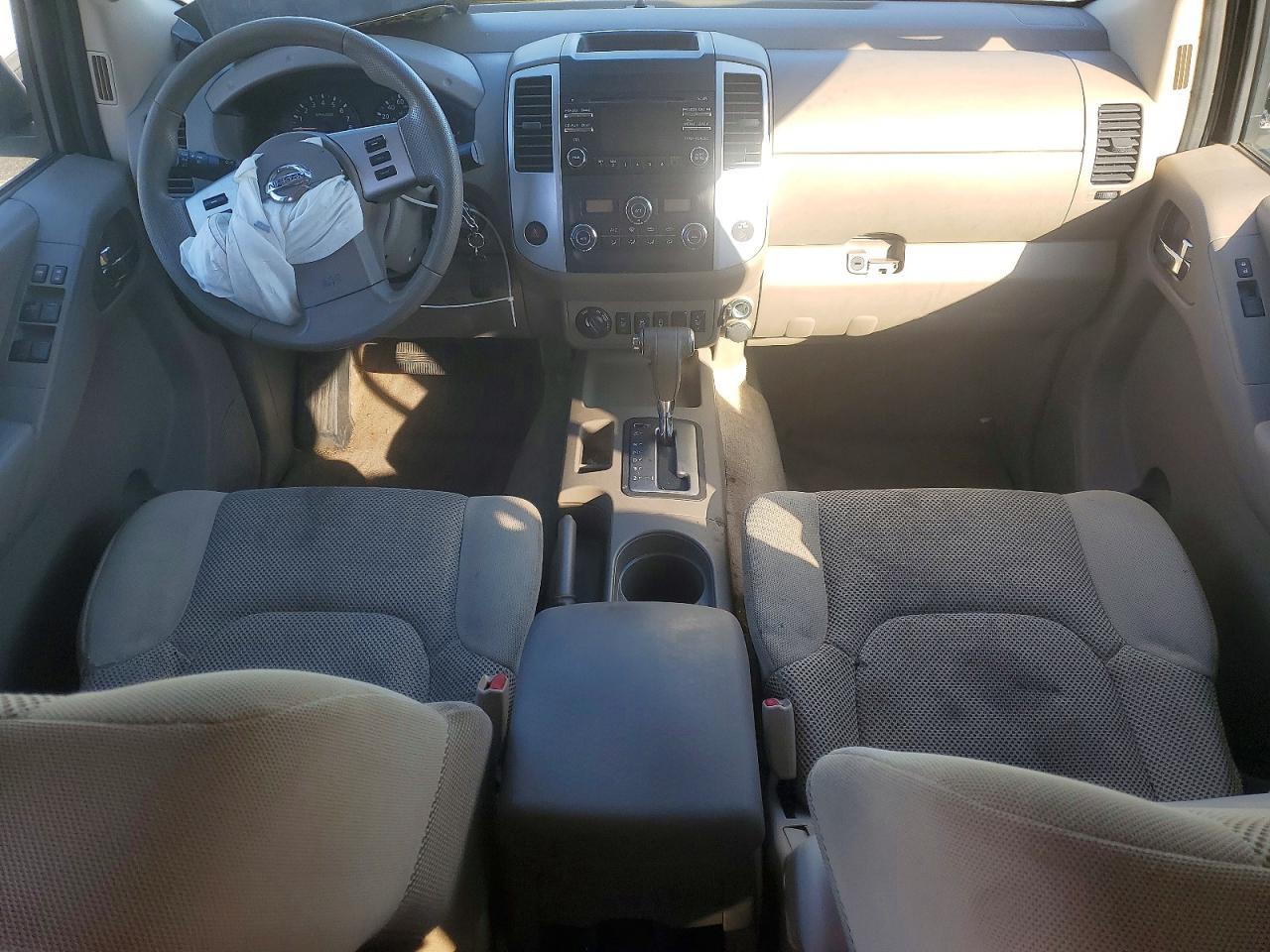 2014 Nissan Frontier s