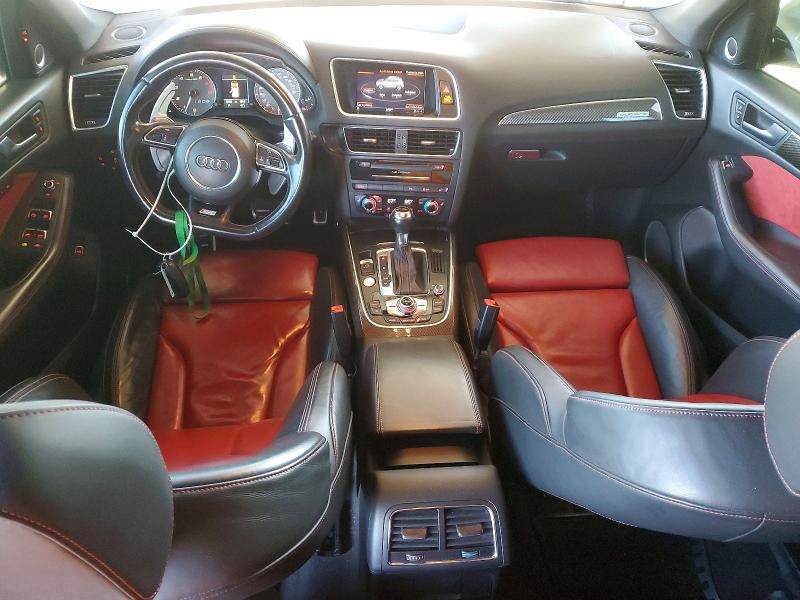 2016 Audi SQ5 Premium Plus