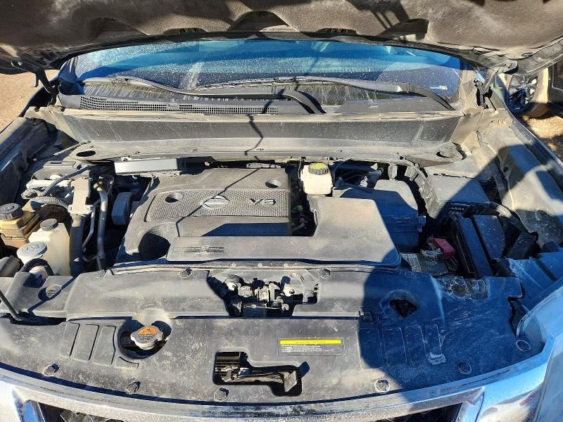 2014 Nissan Pathfinder s