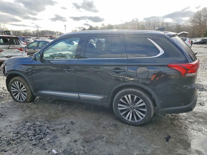 2020 Mitsubishi Outlander se