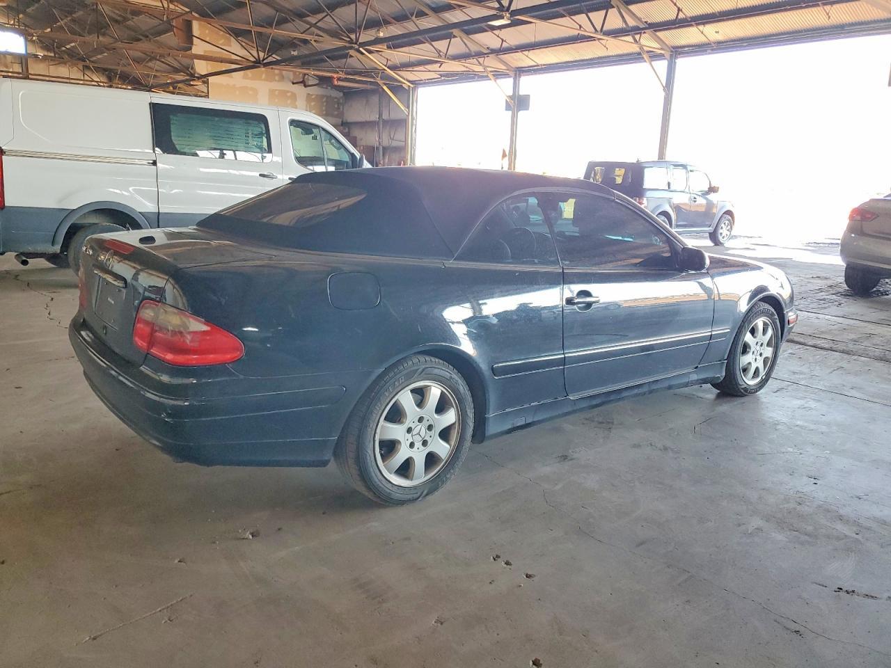 2002 Mercedes-Benz Clk 320