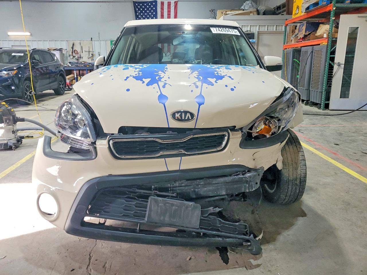 2013 KIA Soul +