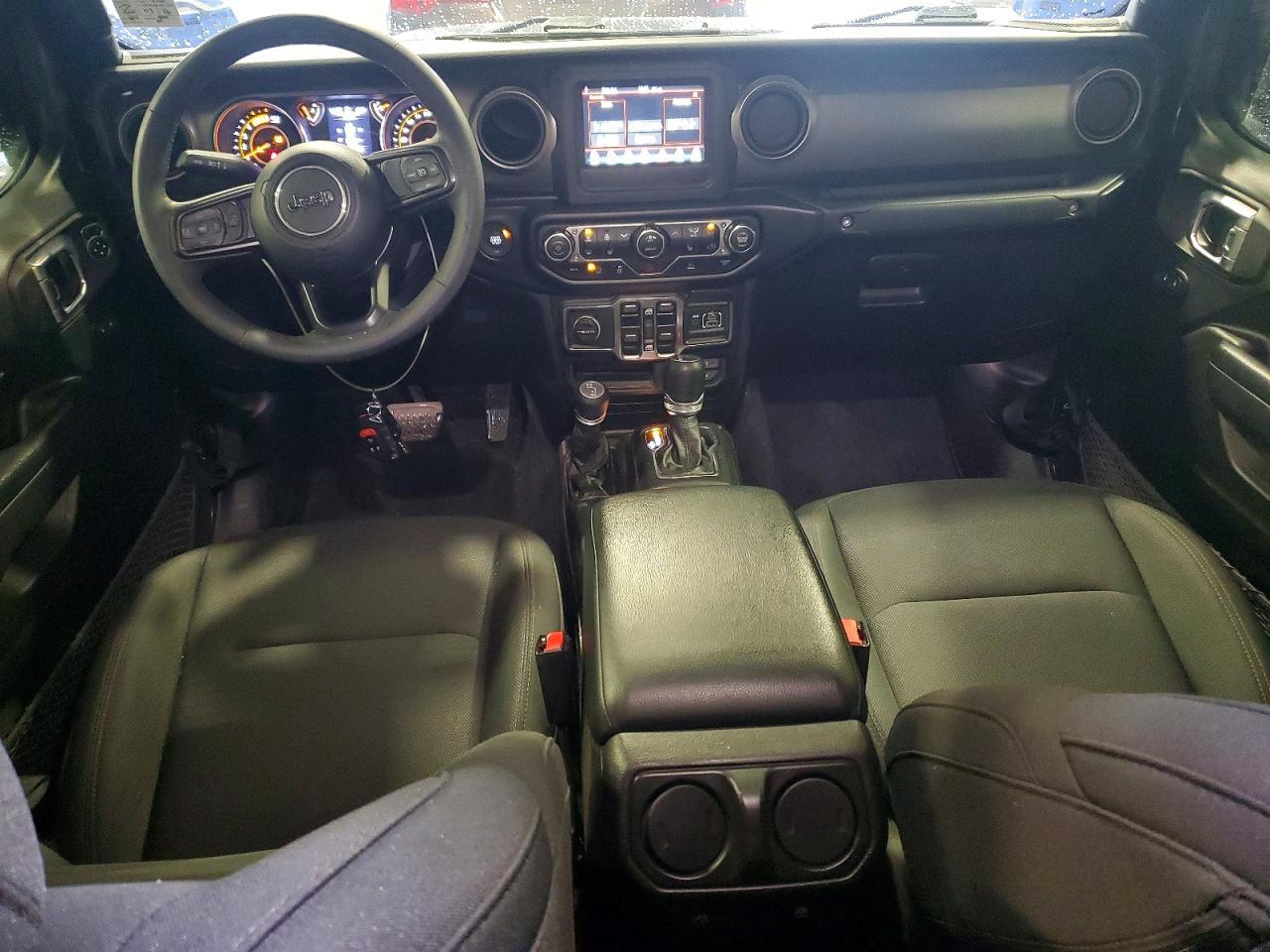 2023 Jeep Gladiator Sport