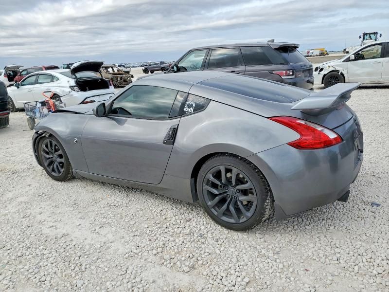 2013 Nissan 370z Base