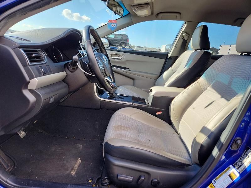 2015 Toyota Camry le