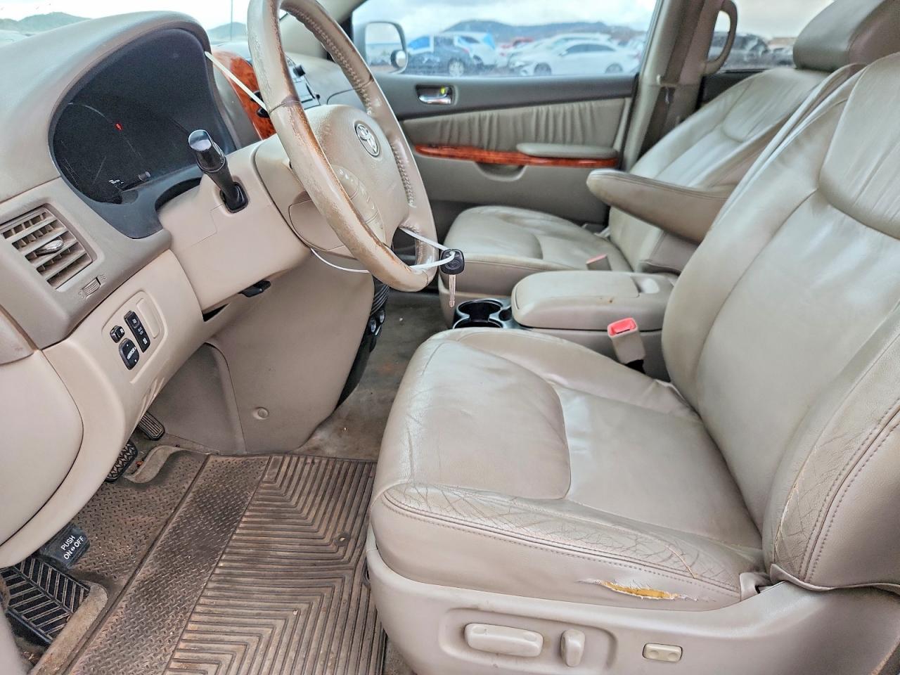 2008 Toyota Sienna xle