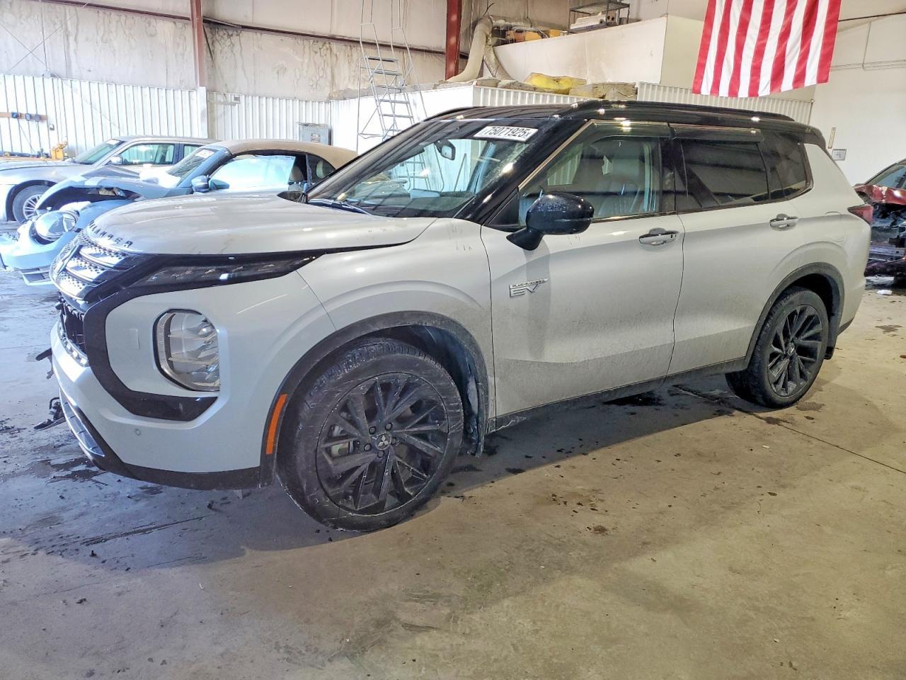 2025 Mitsubishi Outlander sel