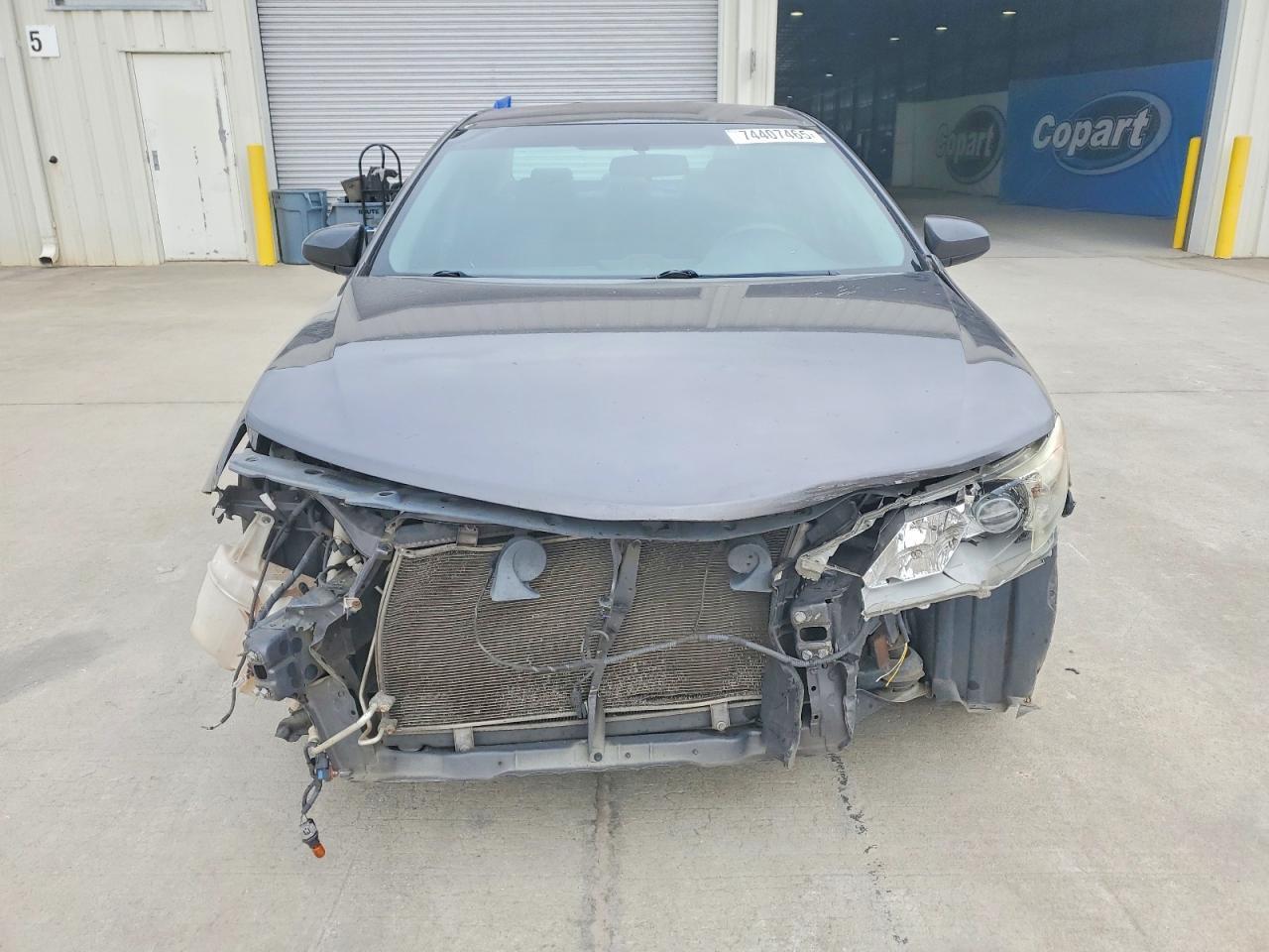 2014 Toyota Camry l