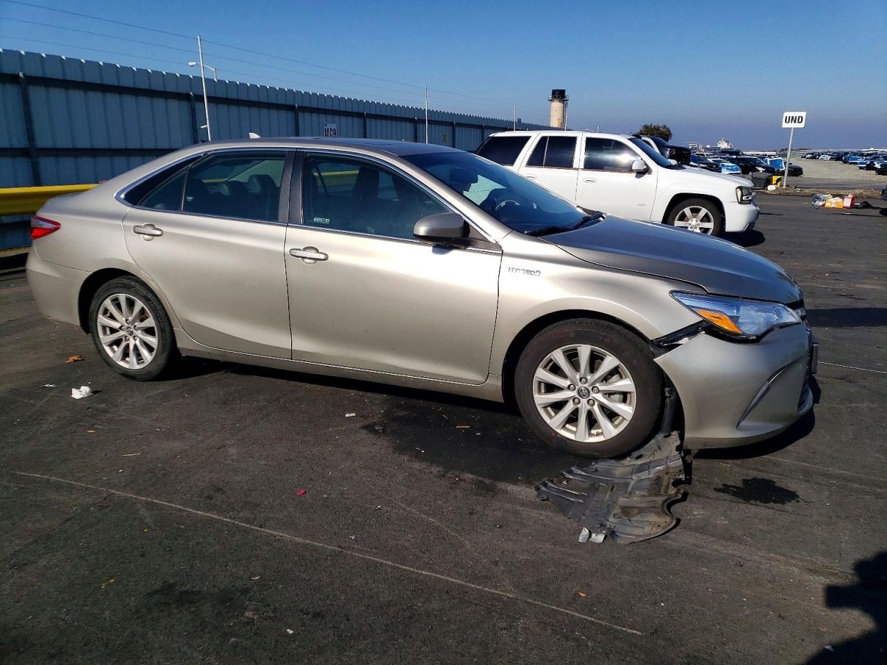 2015 Toyota Camry Hybrid