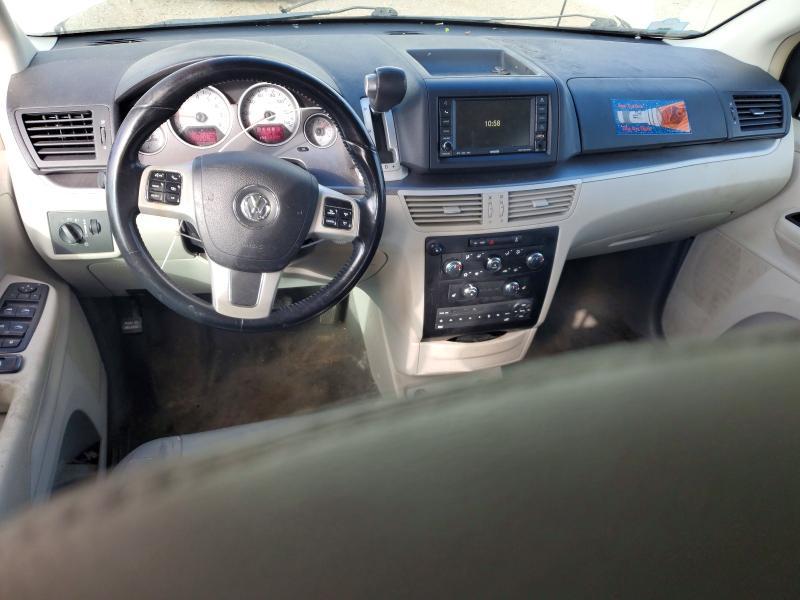 2011 Volkswagen Routan se