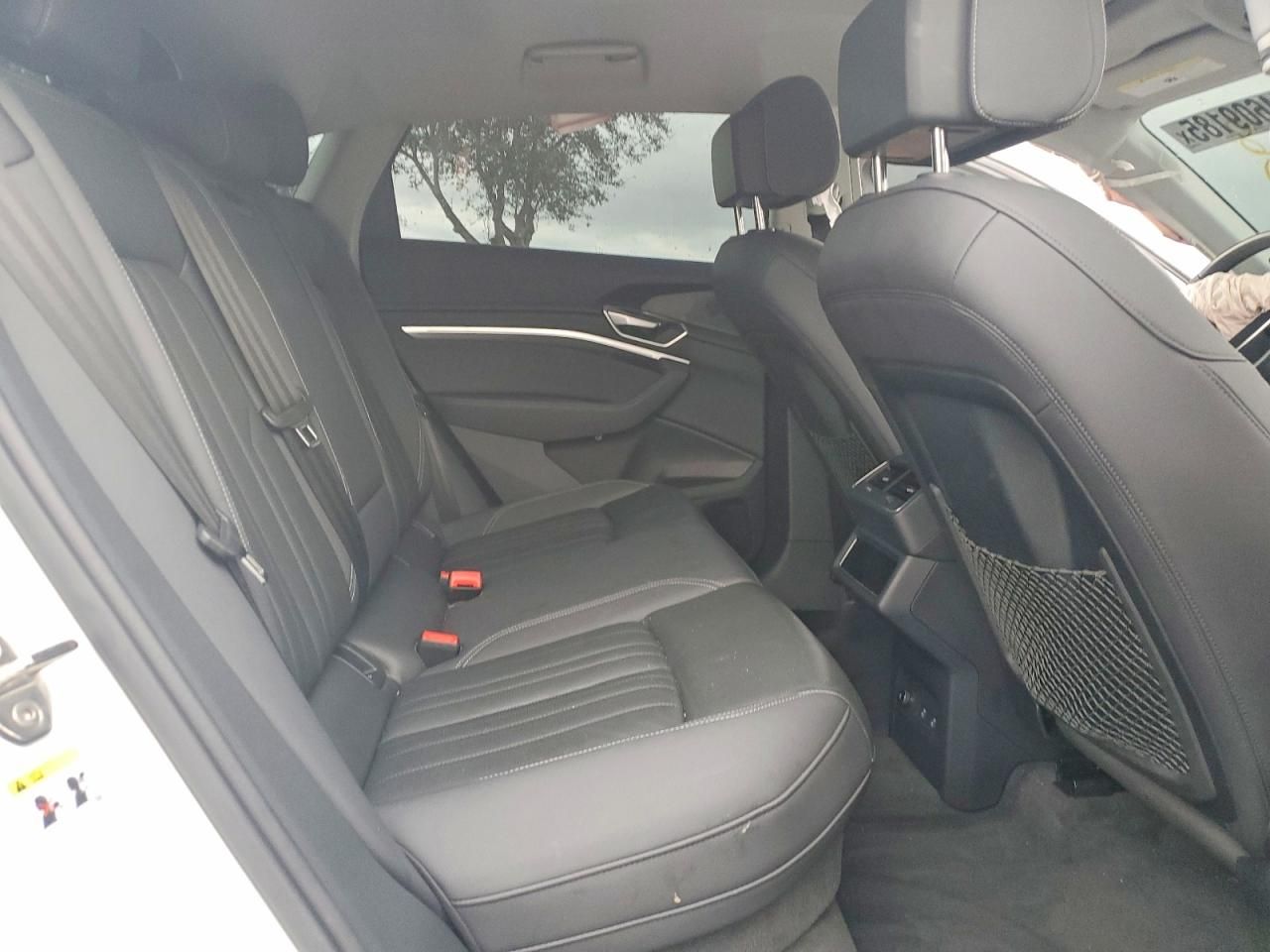 2022 Audi E-tron Sportback Premium Plus