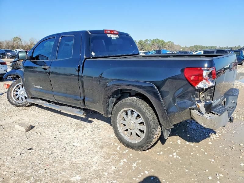 2011 Toyota Tundra Double cab SR5