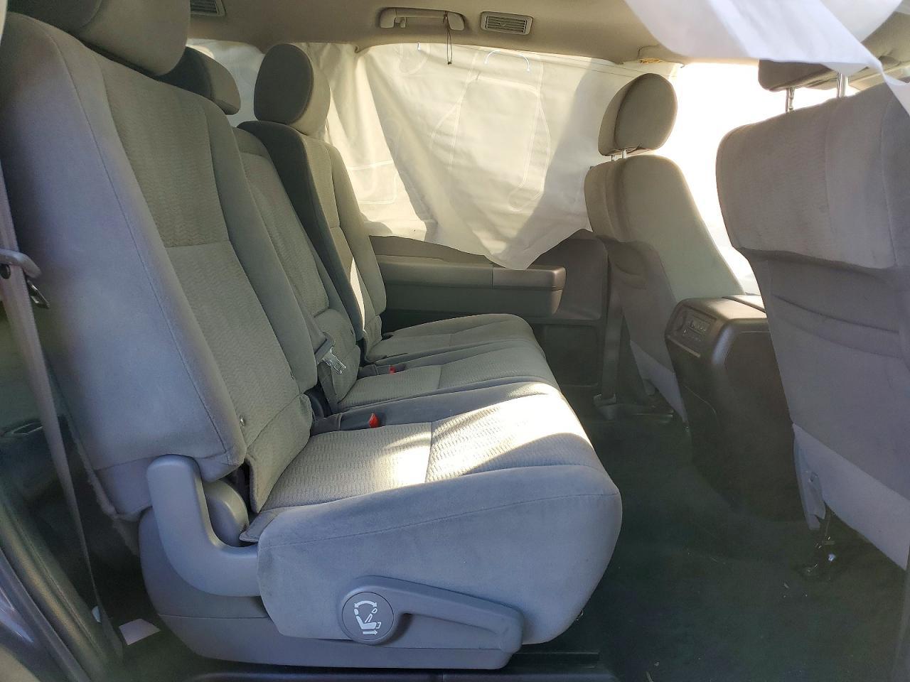 2017 Toyota Sequoia SR5