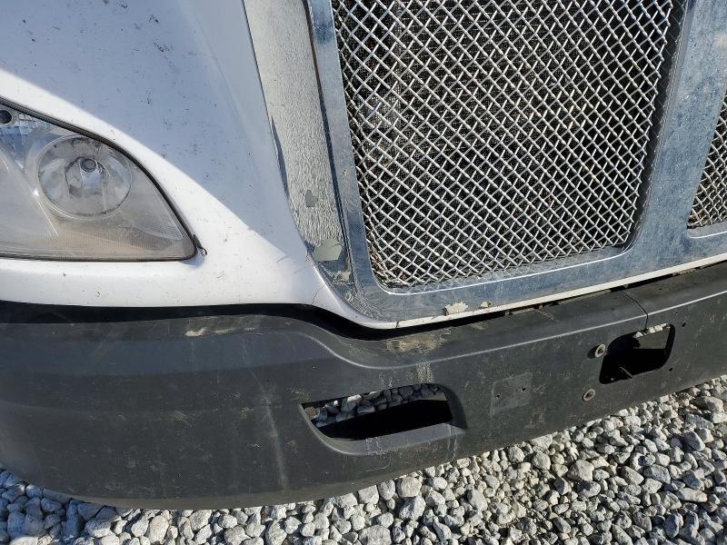 2019 Kenworth T680 Semi Truck