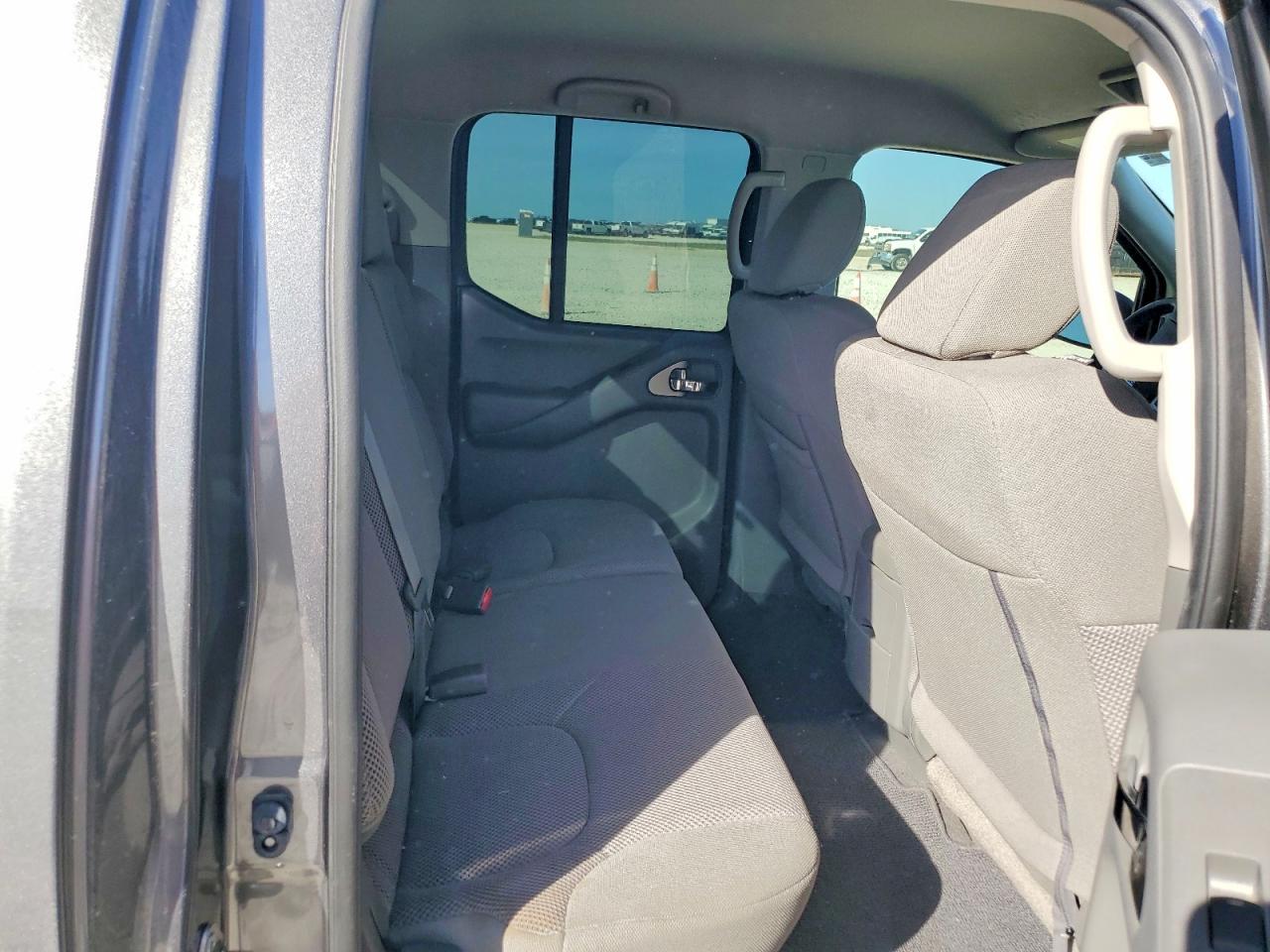 2019 Niss Frontier S