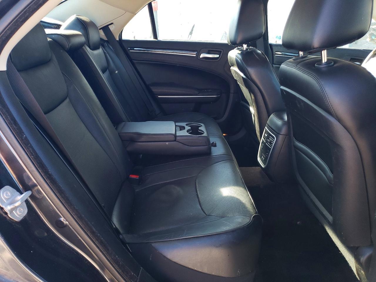 2017 Chrysler 300c