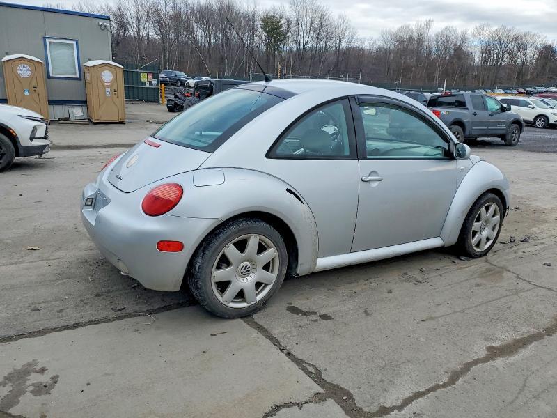 2003 Volkswagen New Beetle glx
