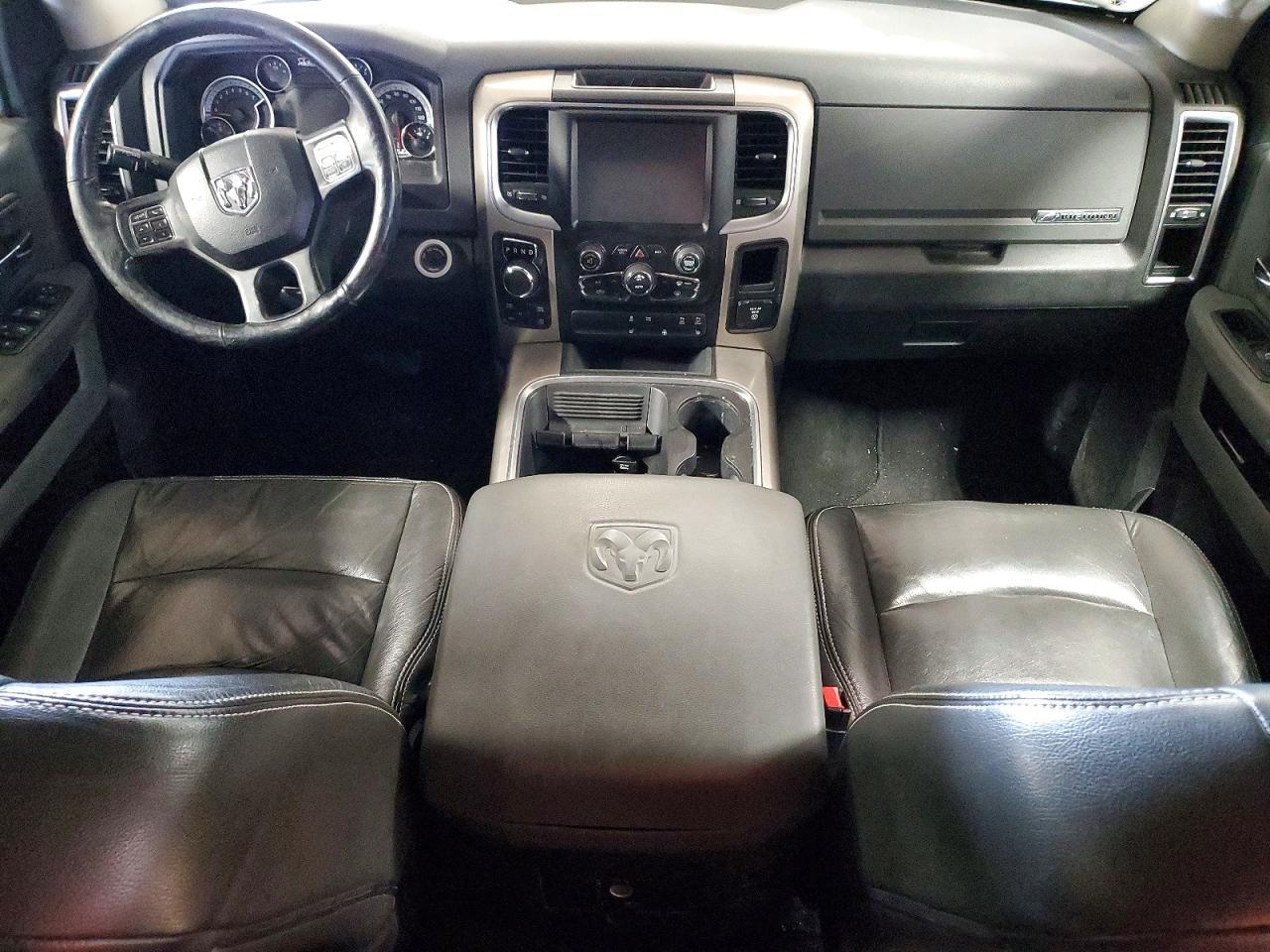 2016 Dodge Ram 1500 slt